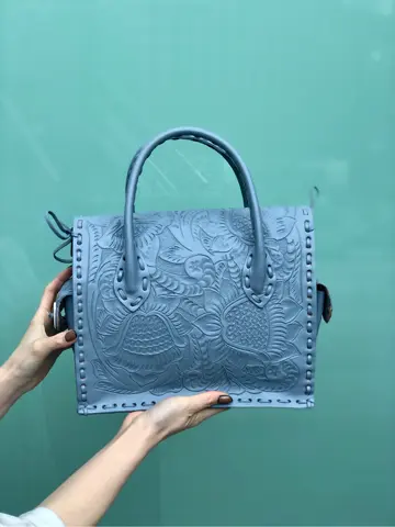 Carving Tribes 村上 麗華 コーディネート画像