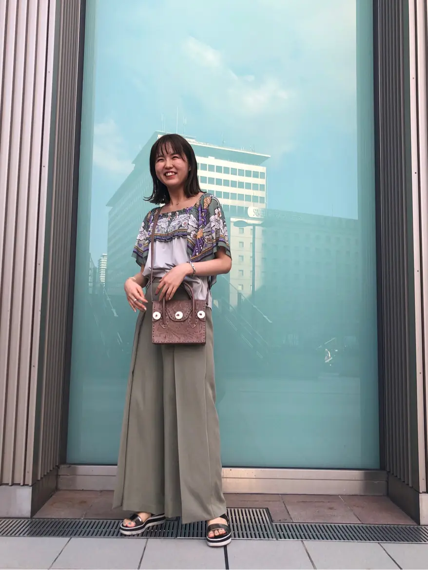 Carving Tribes 伊藤　静華 コーディネート画像