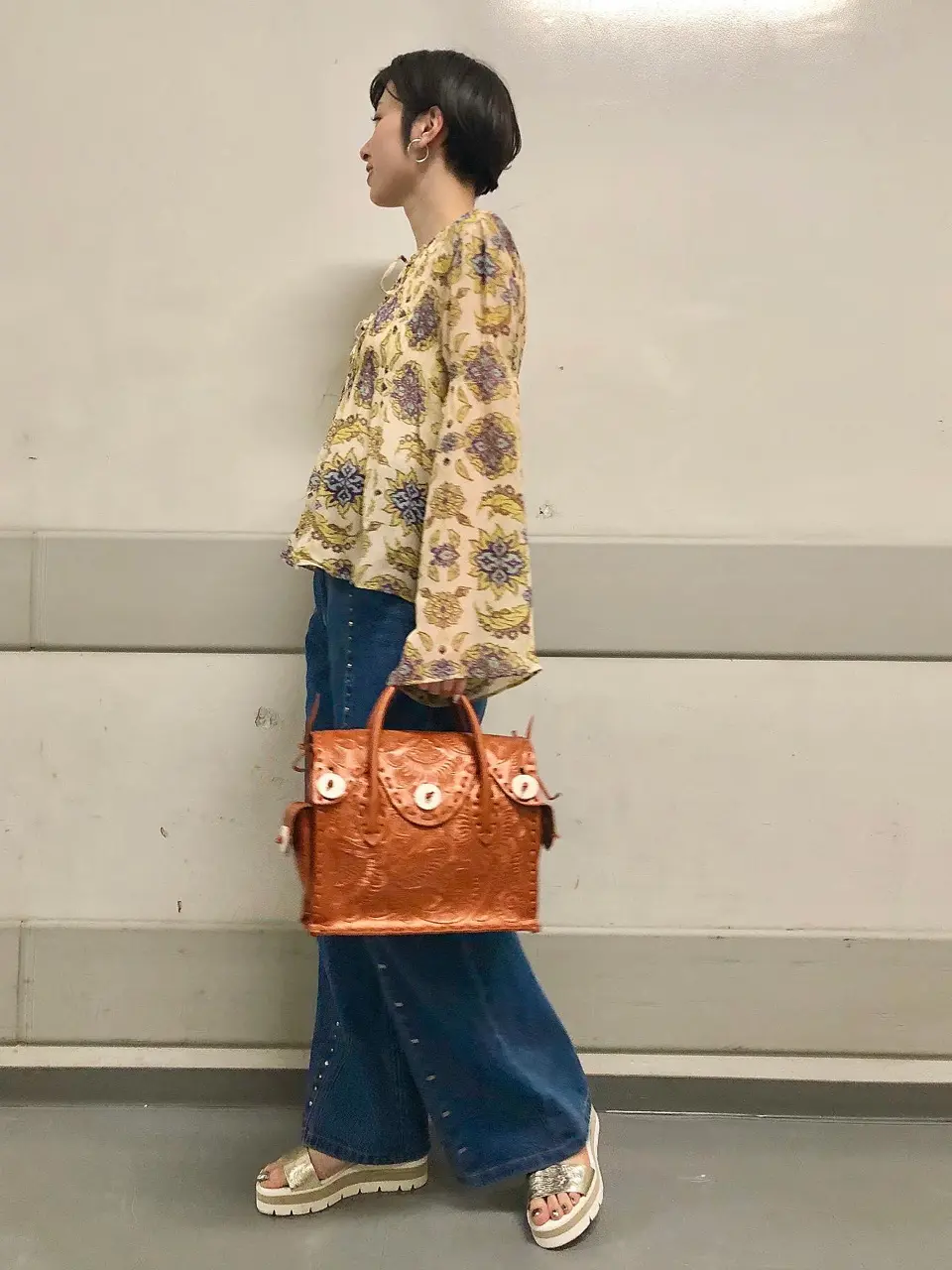 Carving Tribes 村上 麗華 コーディネート画像