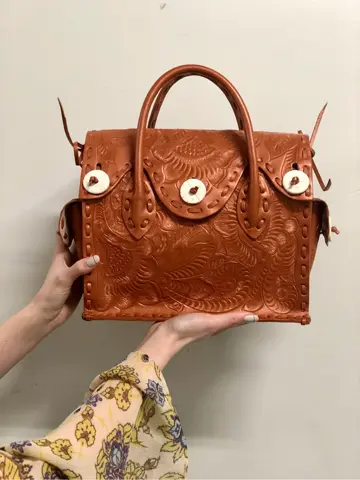 Carving Tribes 村上 麗華 コーディネート画像