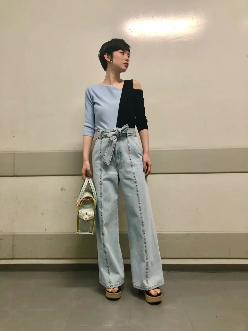 Carving Tribes 村上 麗華 コーディネート画像