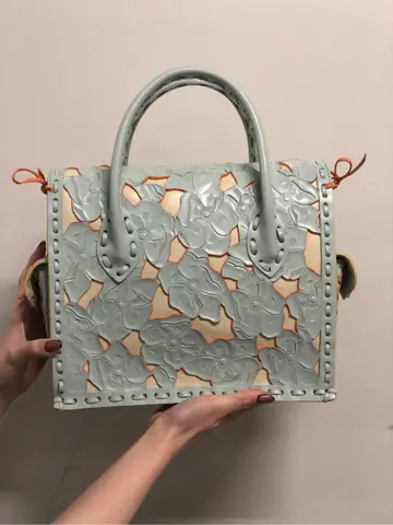 Carving Tribes 村上 麗華 コーディネート画像