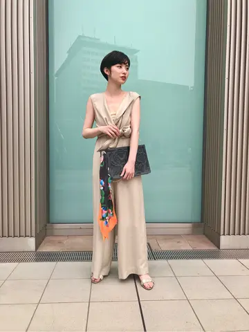 Carving Tribes 村上 麗華 コーディネート画像