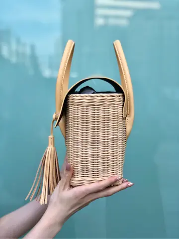 Carving Tribes 村上 麗華 コーディネート画像