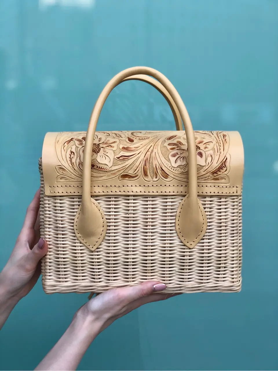 Carving Tribes 村上 麗華 コーディネート画像