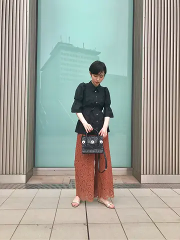 Carving Tribes 村上 麗華 コーディネート画像