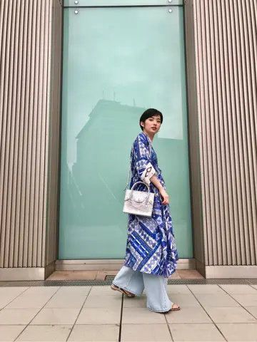 Carving Tribes 村上 麗華 コーディネート画像