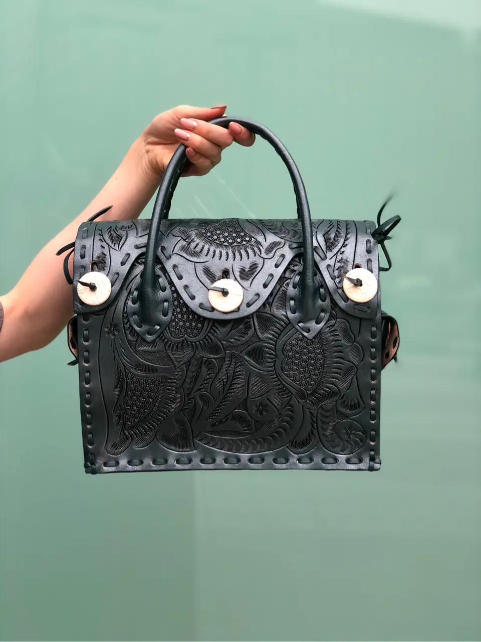 Carving Tribes 村上 麗華 コーディネート画像