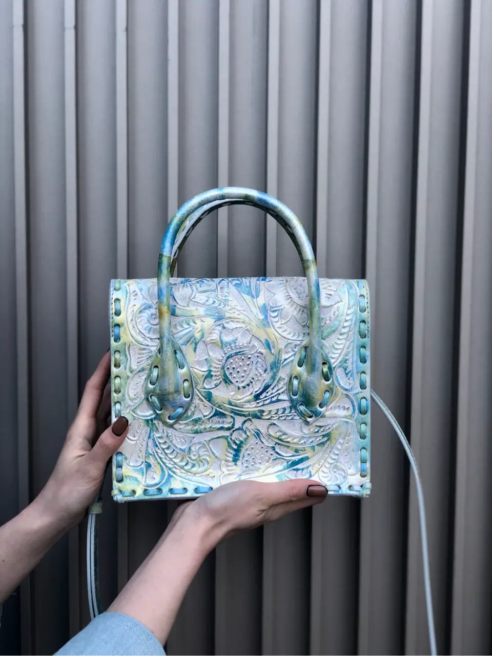 Carving Tribes 村上 麗華 コーディネート画像