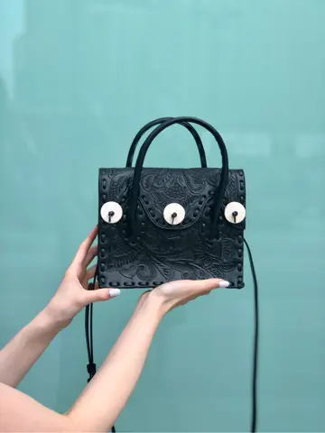 Carving Tribes 村上 麗華 コーディネート画像