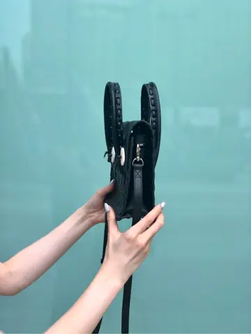 Carving Tribes 村上 麗華 コーディネート画像