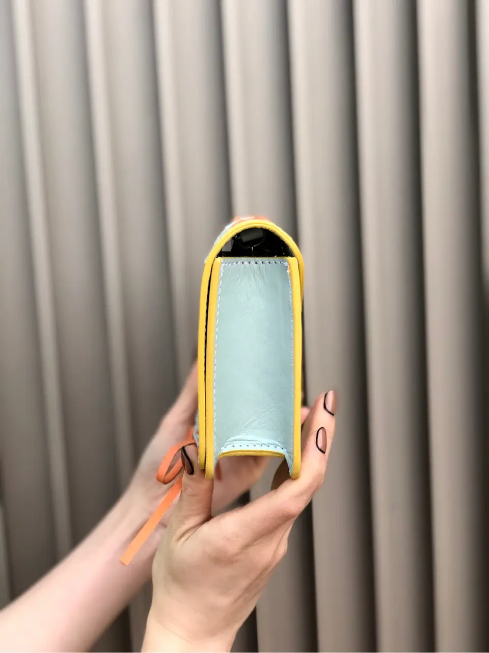 Carving Tribes 村上 麗華 コーディネート画像