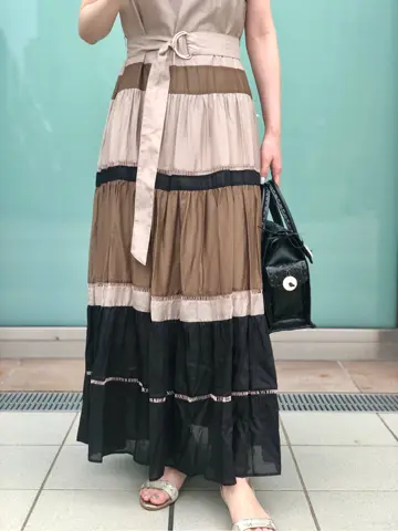 Carving Tribes 村上 麗華 コーディネート画像