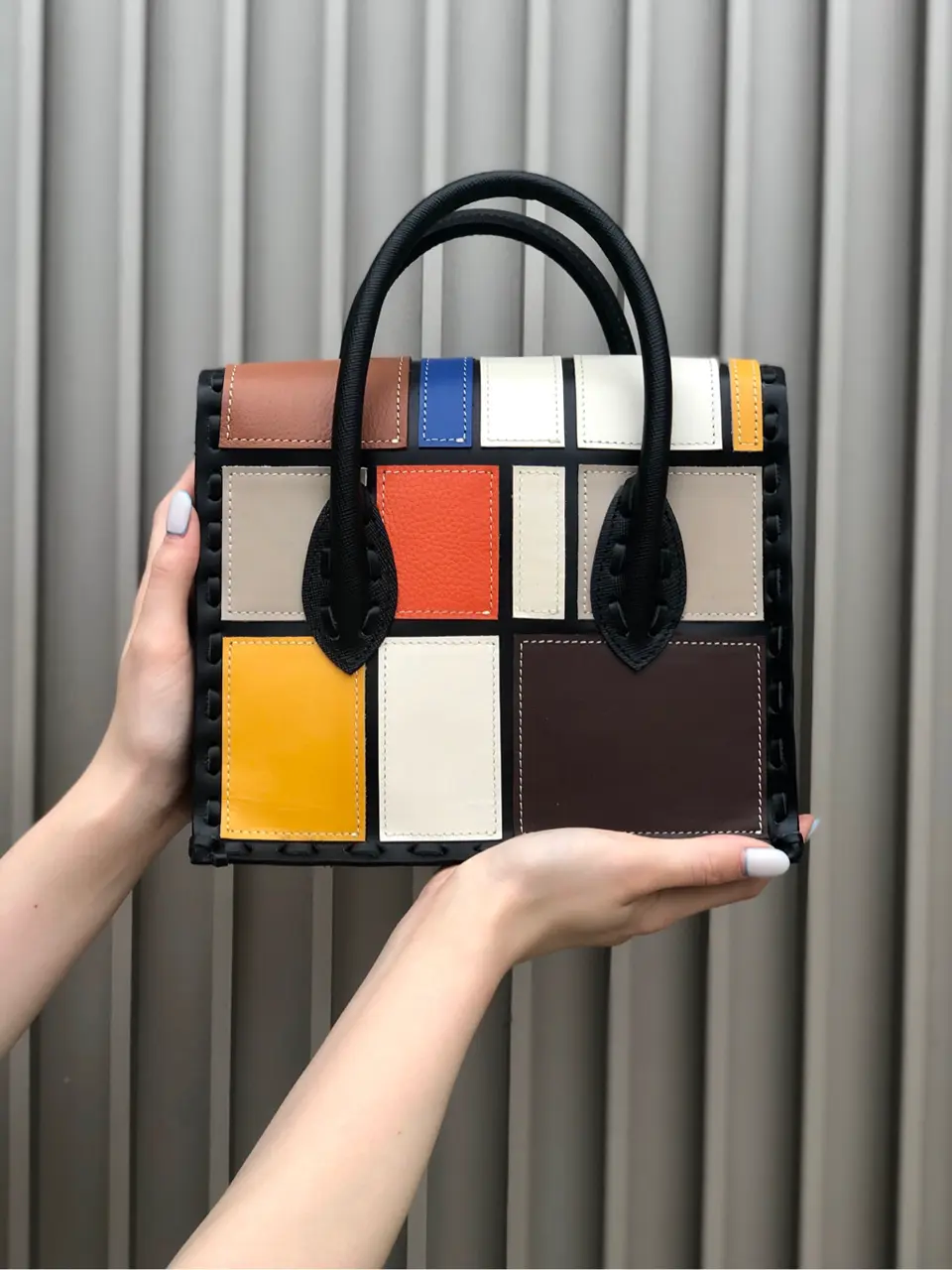 Carving Tribes 村上 麗華 コーディネート画像