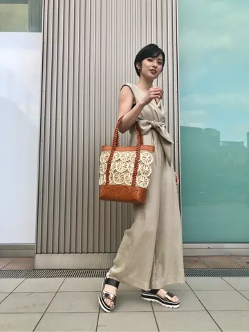 Carving Tribes 村上 麗華 コーディネート画像