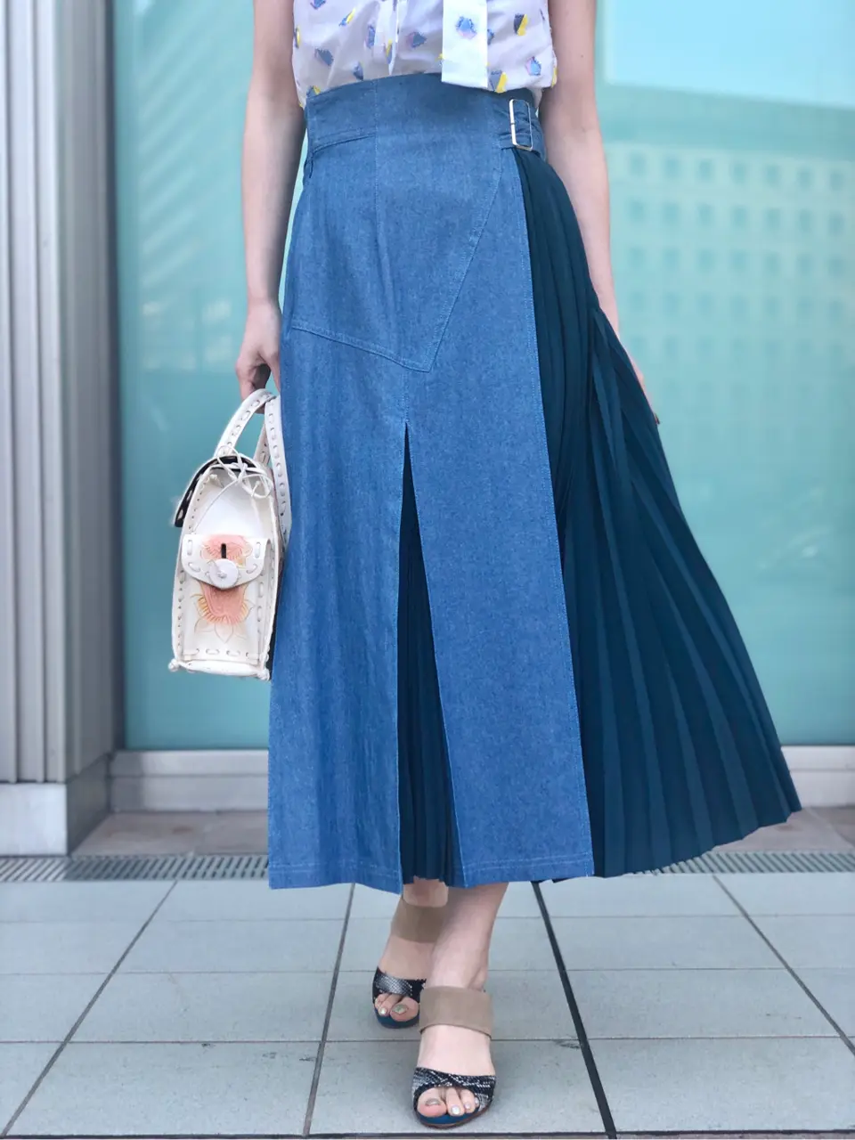 Carving Tribes 村上 麗華 コーディネート画像