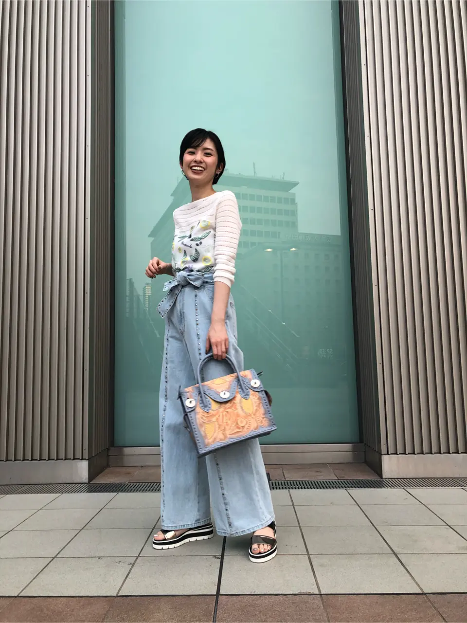 Carving Tribes 村上 麗華 コーディネート画像