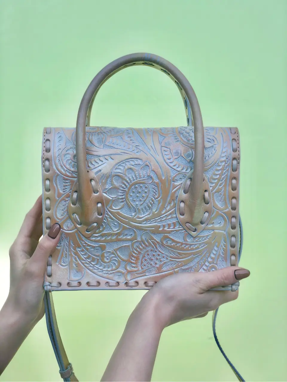 Carving Tribes 村上 麗華 コーディネート画像