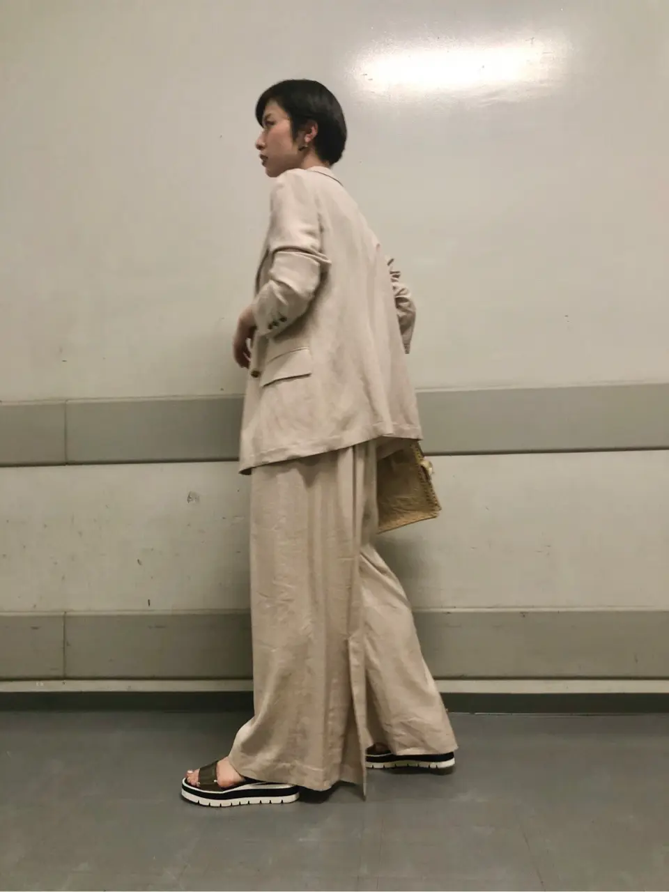 Carving Tribes 村上 麗華 コーディネート画像