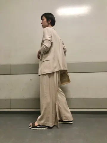 Carving Tribes 村上 麗華 コーディネート画像