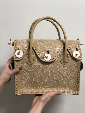 Carving Tribes 村上 麗華 コーディネート画像