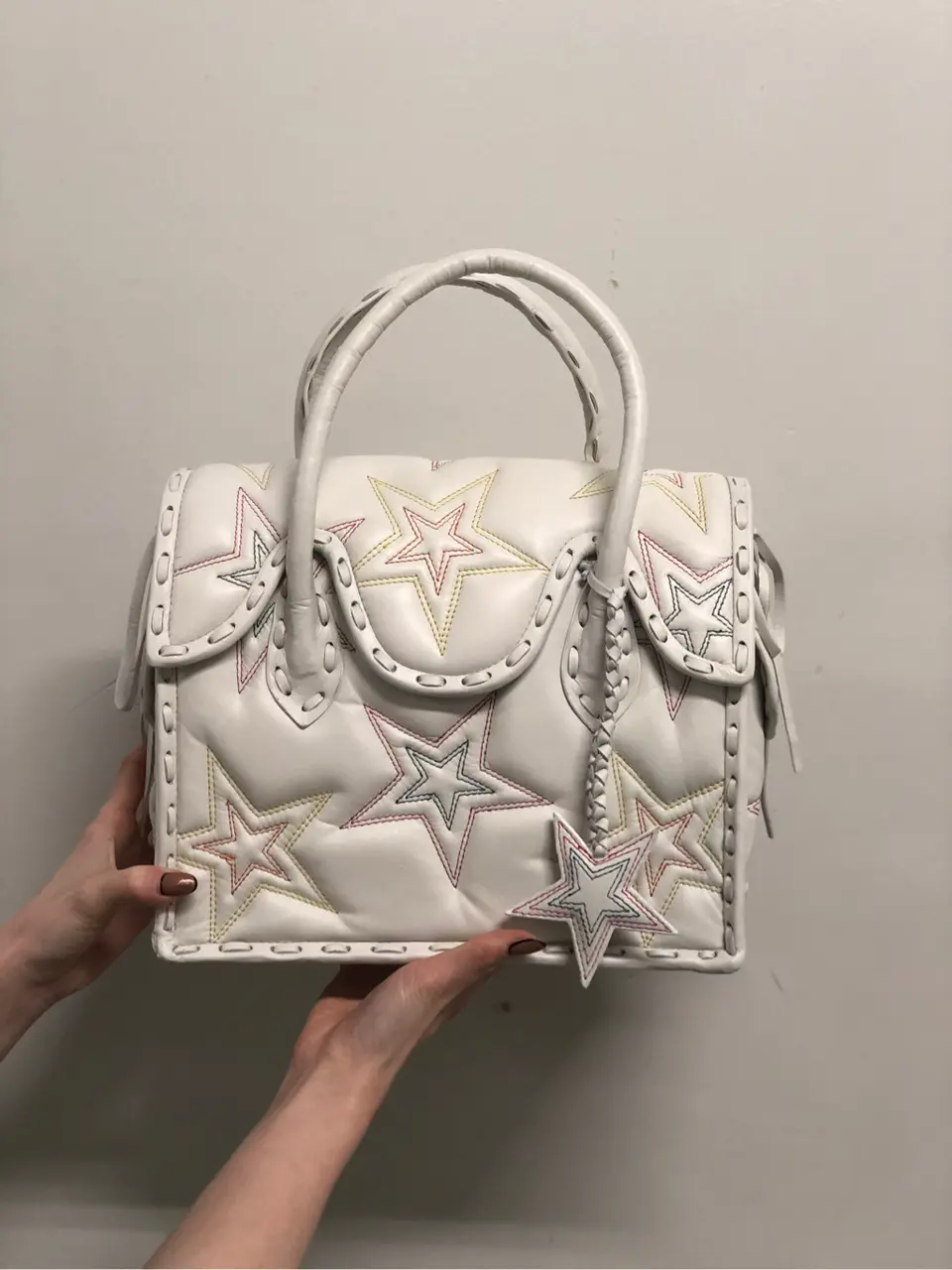 Carving Tribes 村上 麗華 コーディネート画像