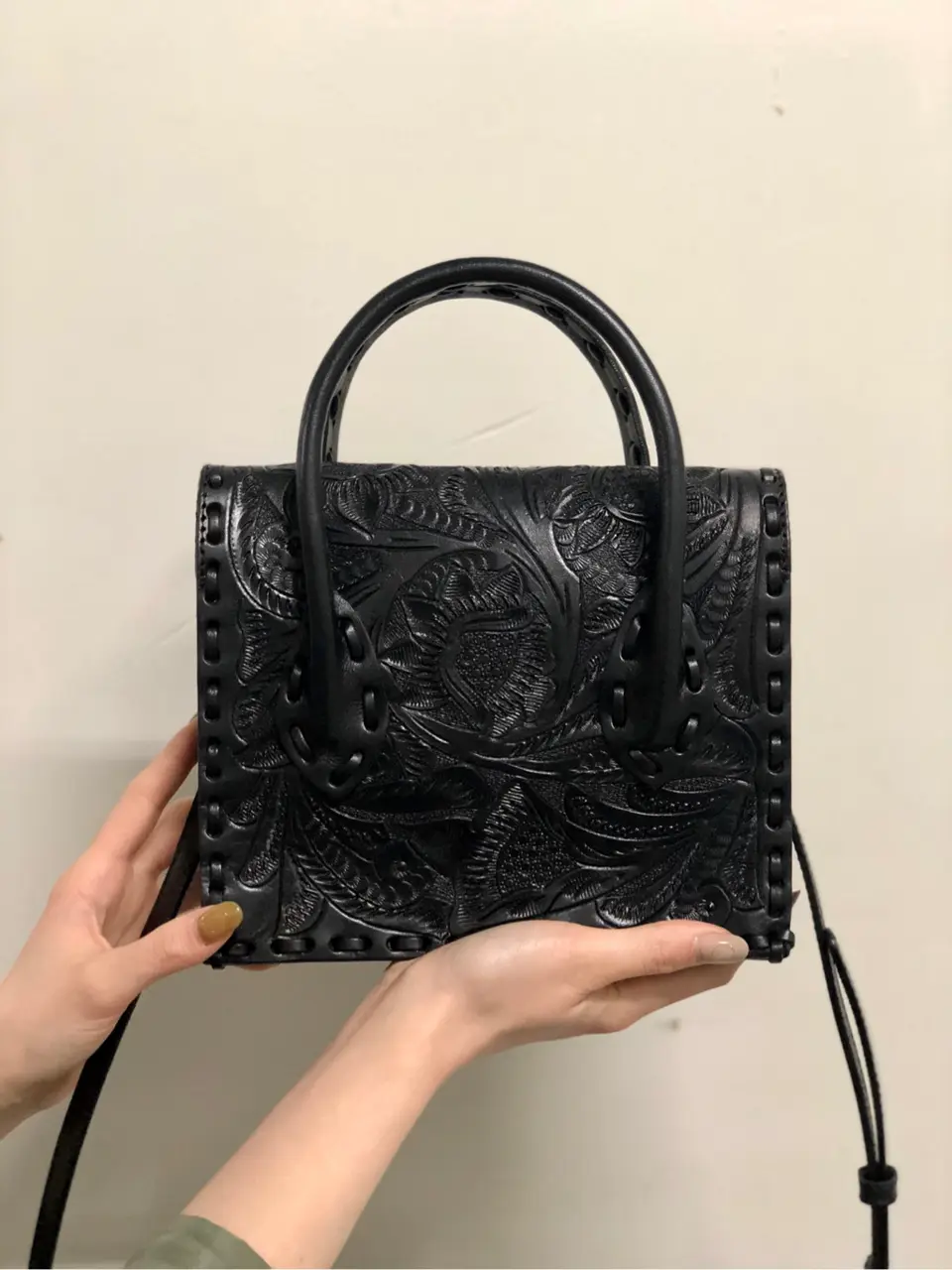 Carving Tribes 村上 麗華 コーディネート画像