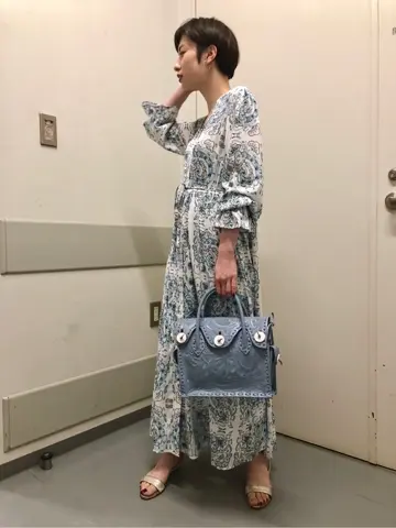 Carving Tribes 村上 麗華 コーディネート画像