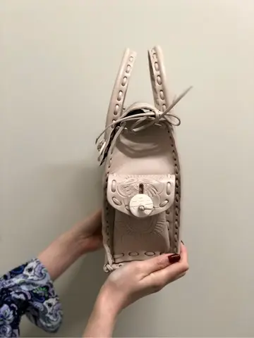 Carving Tribes 村上 麗華 コーディネート画像