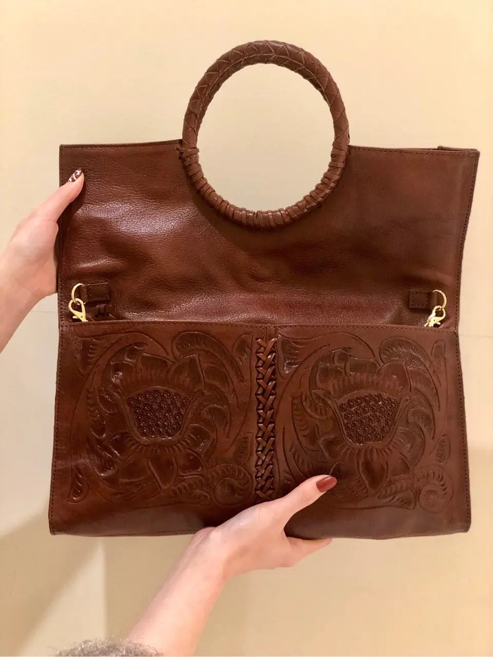 Carving Tribes 村上 麗華 コーディネート画像