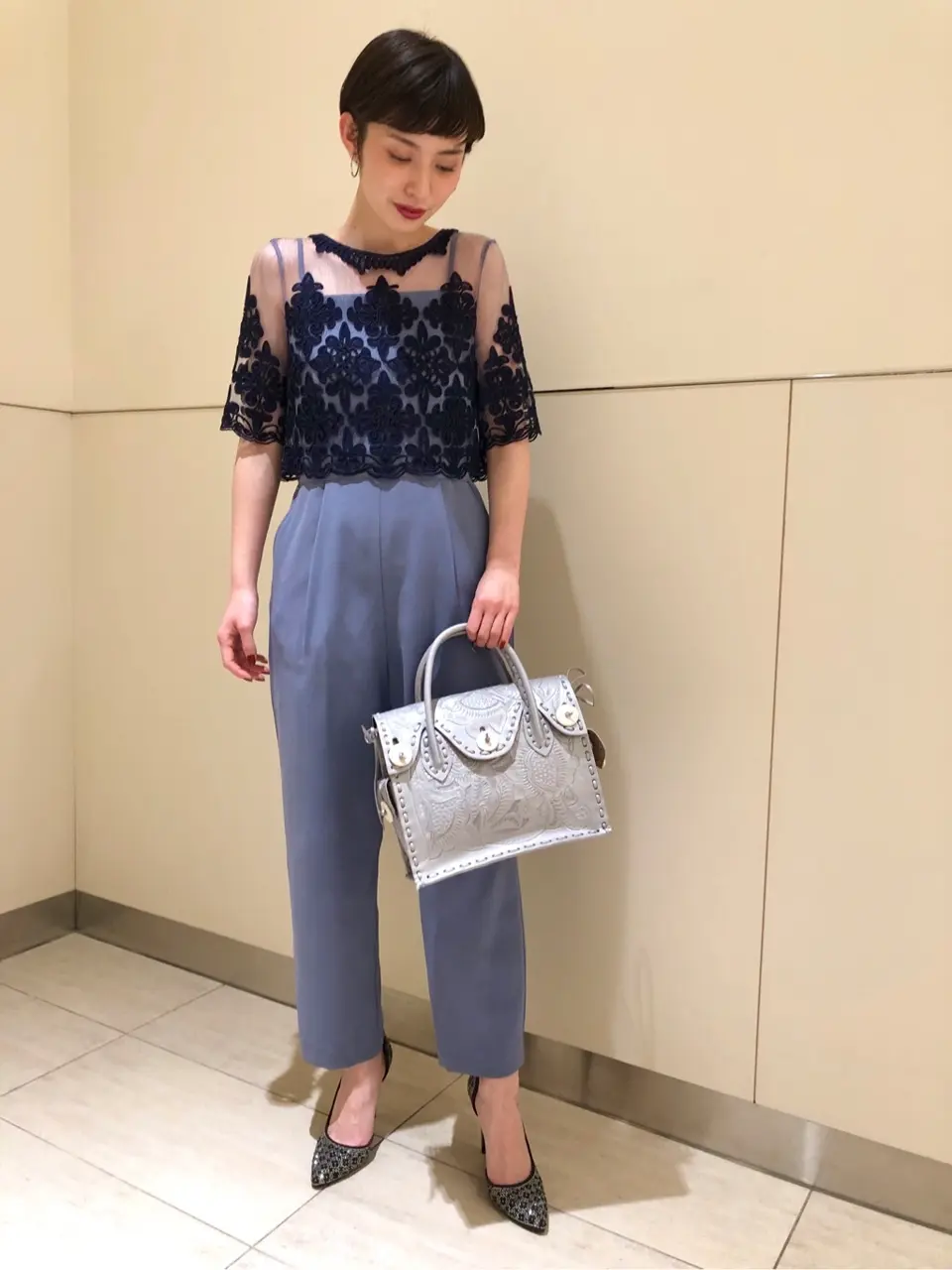 Carving Tribes 村上 麗華 コーディネート画像