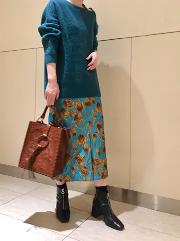 Carving Tribes 村上 麗華 コーディネート画像