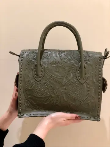 Carving Tribes 村上 麗華 コーディネート画像