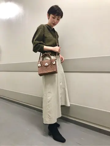 Carving Tribes 村上 麗華 コーディネート画像