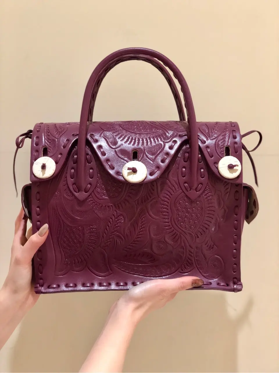 Carving Tribes 村上 麗華 コーディネート画像