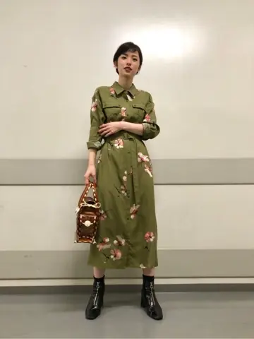 Carving Tribes 村上 麗華 コーディネート画像