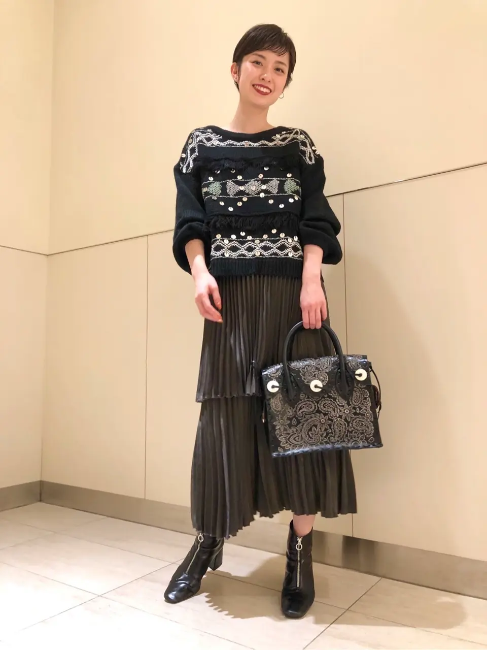 Carving Tribes 村上 麗華 コーディネート画像