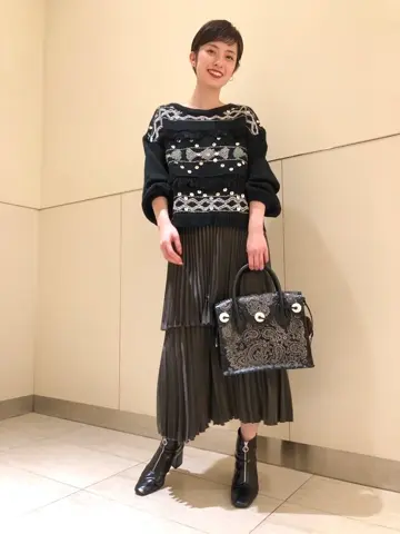 Carving Tribes 村上 麗華 コーディネート画像