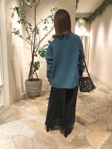 Carving Tribes 小池　悠花 コーディネート画像