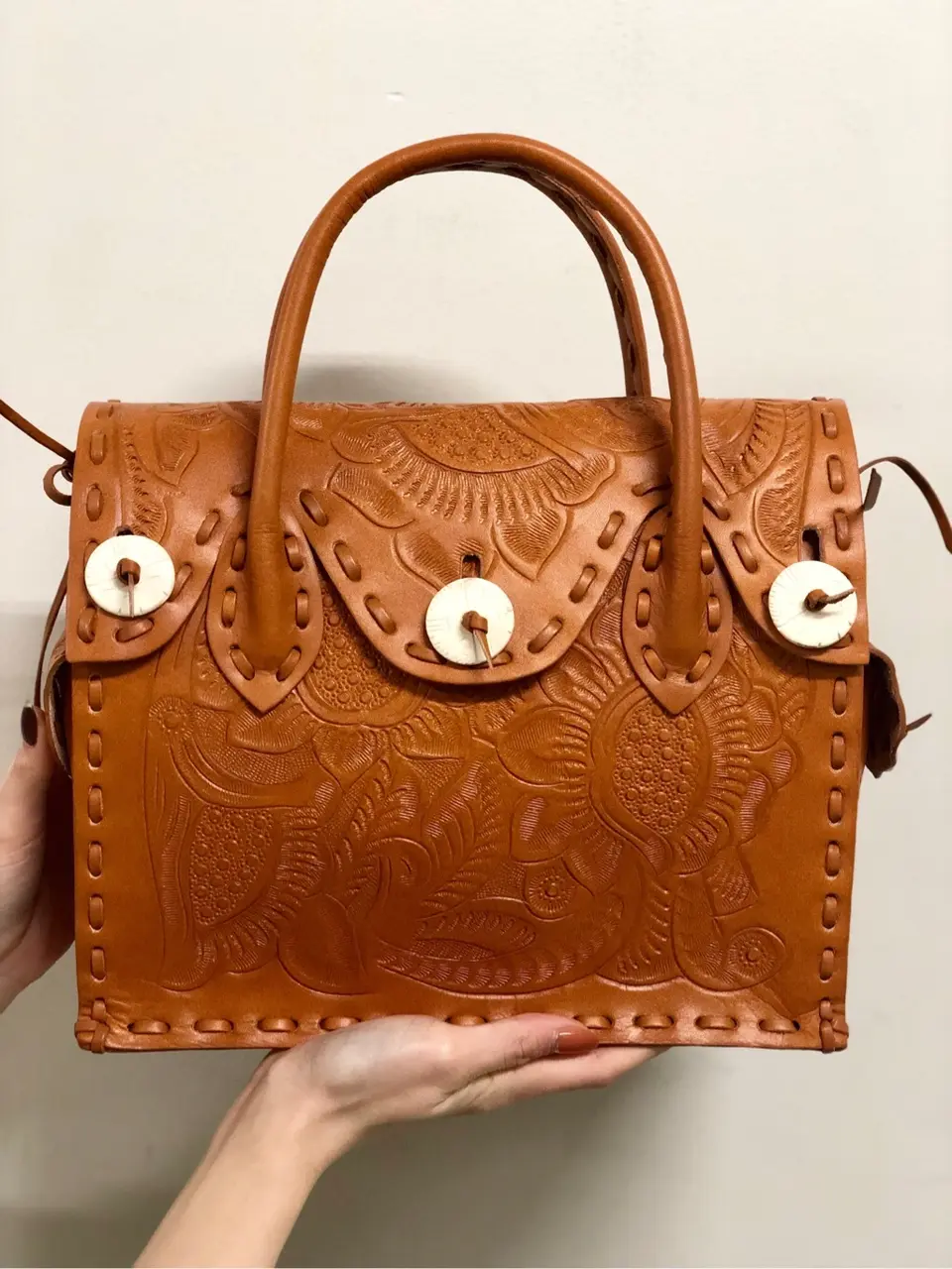 Carving Tribes 村上 麗華 コーディネート画像