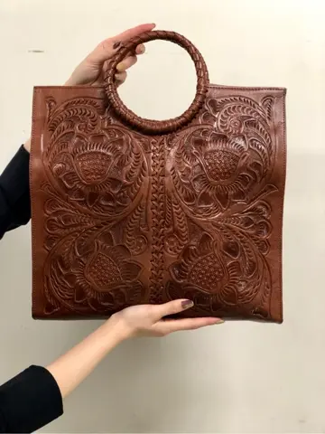 Carving Tribes 村上 麗華 コーディネート画像