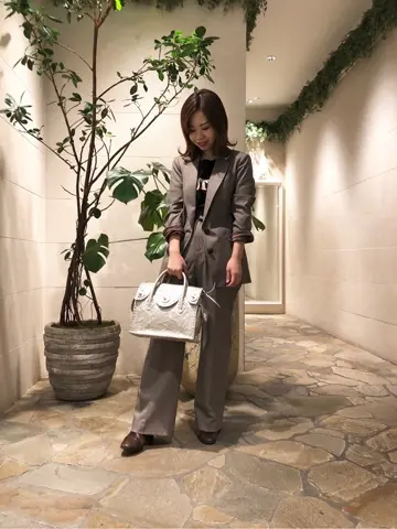 Carving Tribes 小池　悠花 コーディネート画像