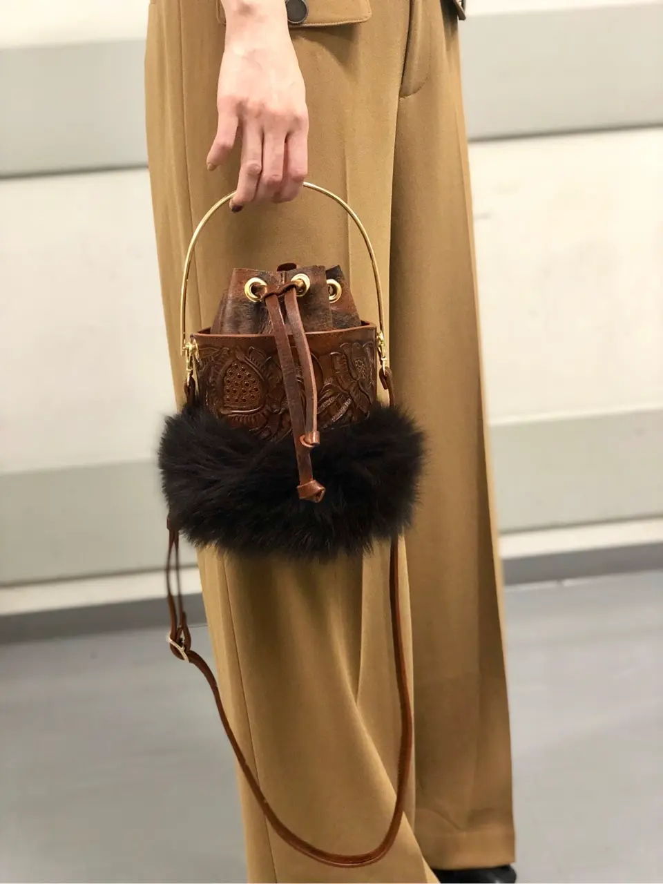 Carving Tribes 村上 麗華 コーディネート画像