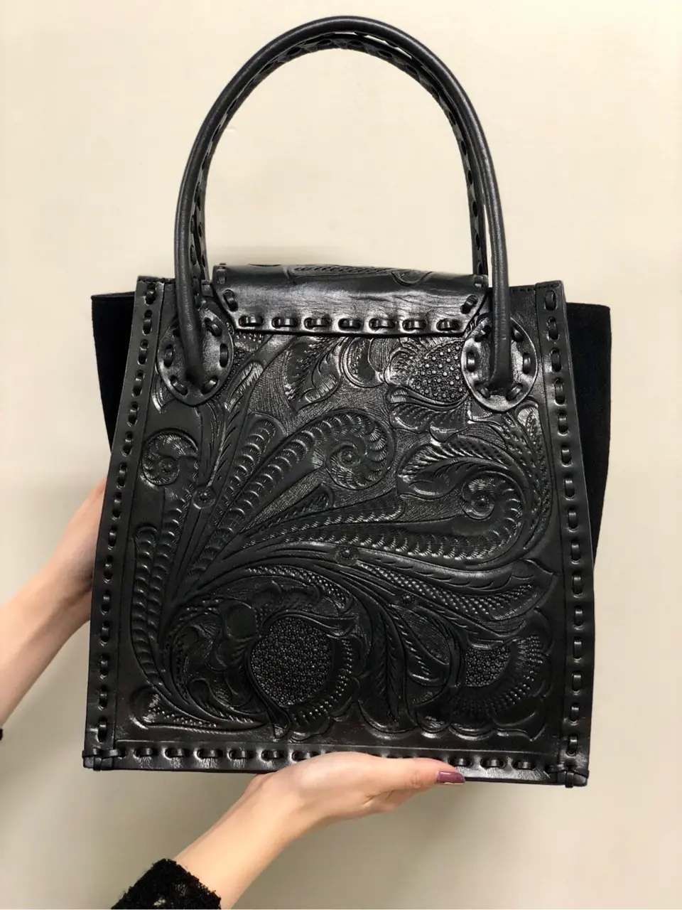 Carving Tribes 村上 麗華 コーディネート画像