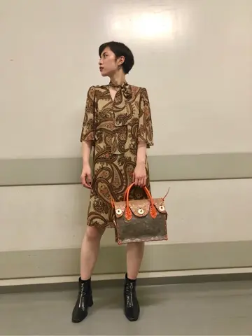 Carving Tribes 村上 麗華 コーディネート画像