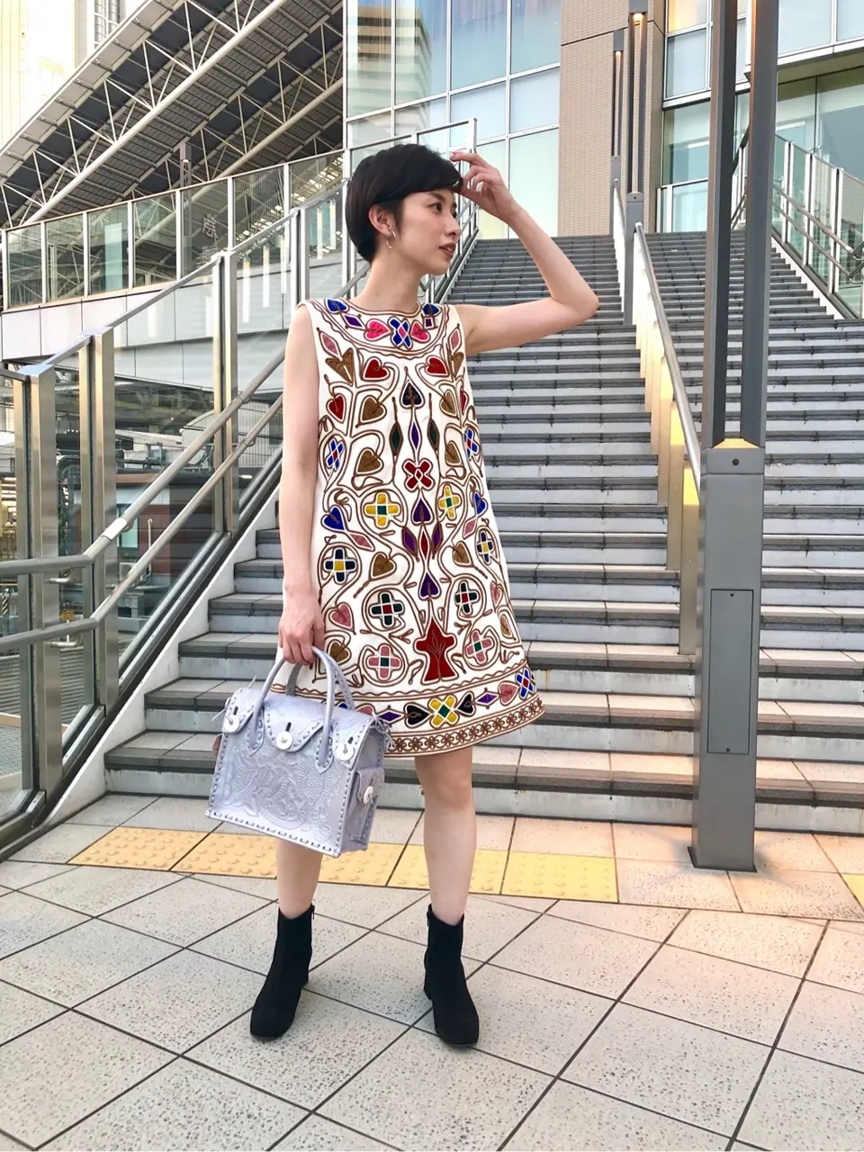 Carving Tribes 村上 麗華 コーディネート画像