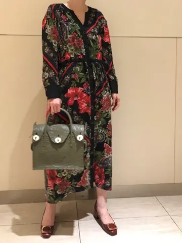 Carving Tribes 村上 麗華 コーディネート画像