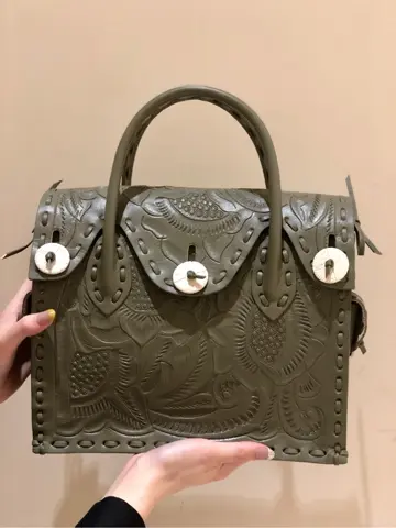 Carving Tribes 村上 麗華 コーディネート画像