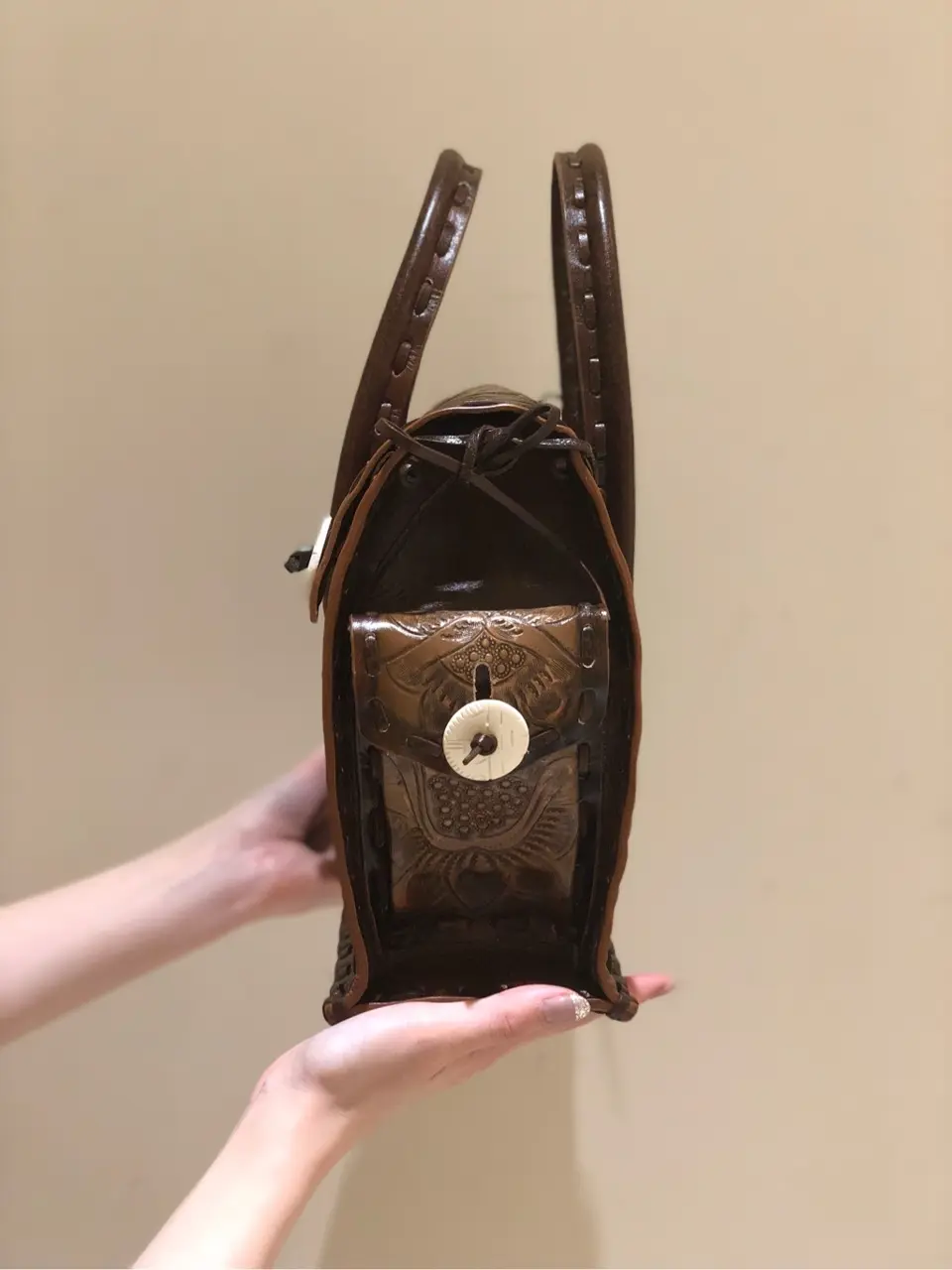 Carving Tribes 村上 麗華 コーディネート画像