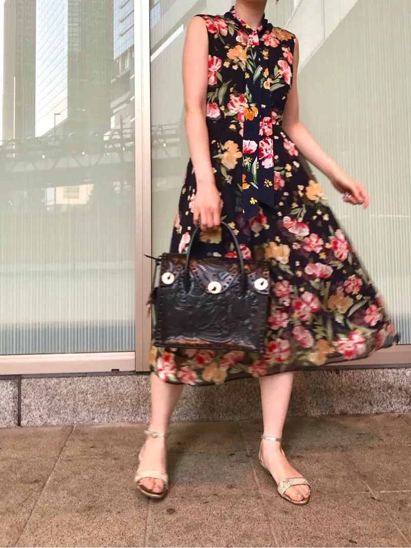 Carving Tribes 村上 麗華 コーディネート画像